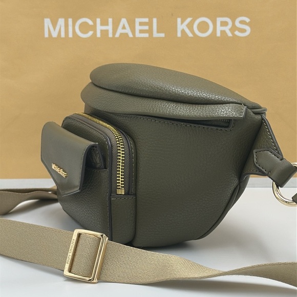 Michael Kors Maisie Lg Pebbled Leather 2-in-1 Sling Pack Waist Bag Fanny Packs - Picture 7 of 16
